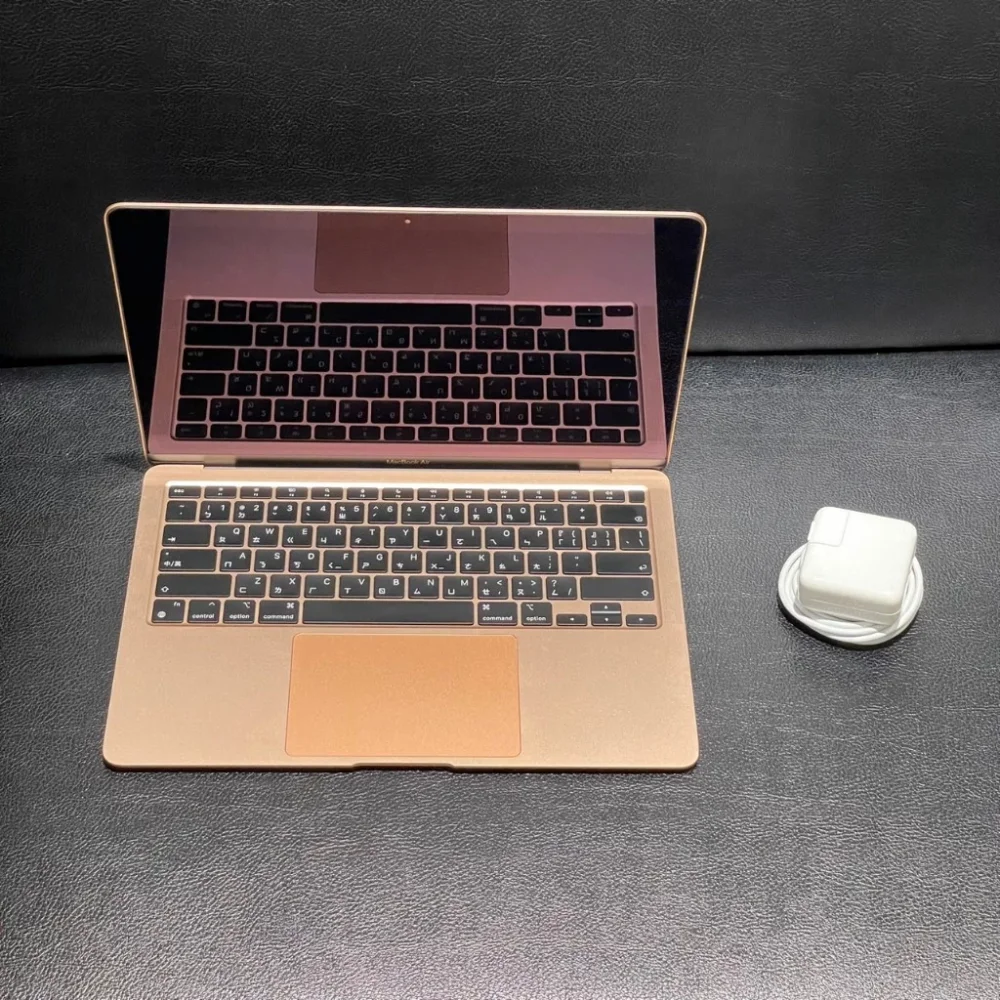 Apple MacBook Air M1/8G/256G 金 電池健康度95% 15.6.1 A2337#2274